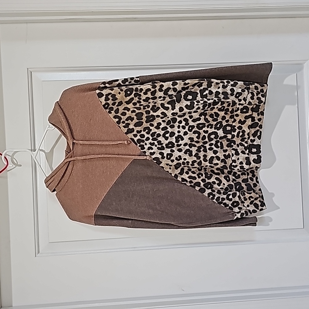 Staccato Woman's Hoodie